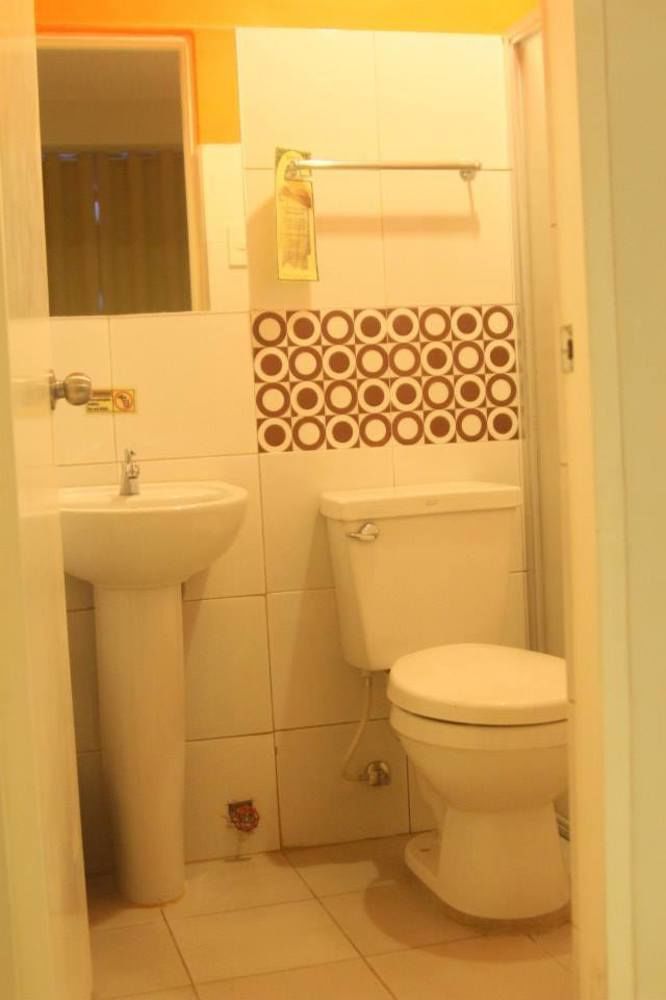 Negrense Suites Bacolod Exterior photo