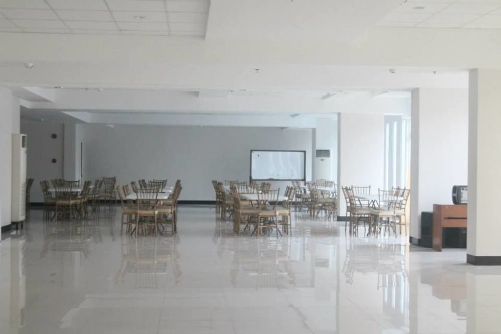 Negrense Suites Bacolod Exterior photo