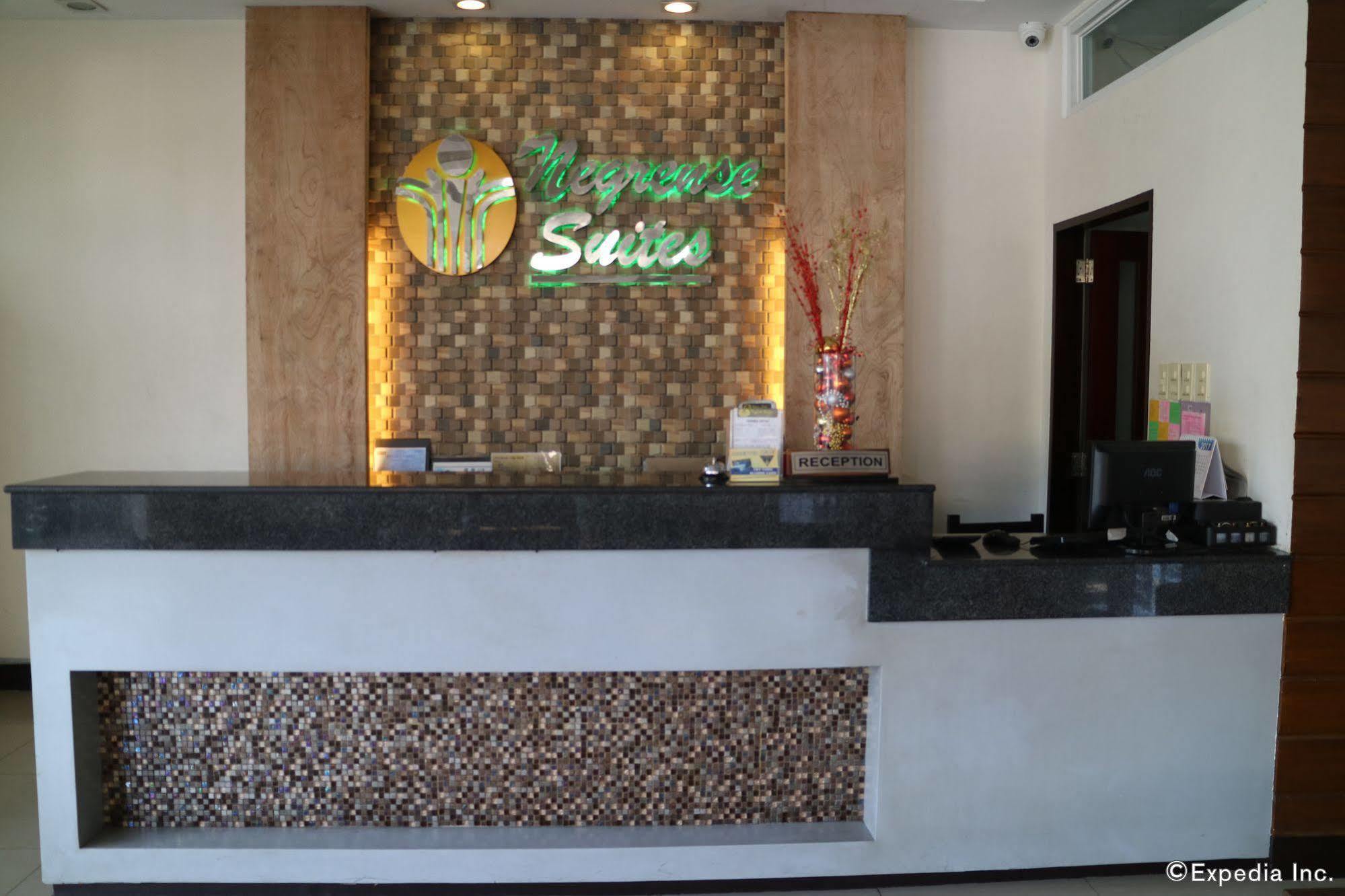 Negrense Suites Bacolod Exterior photo